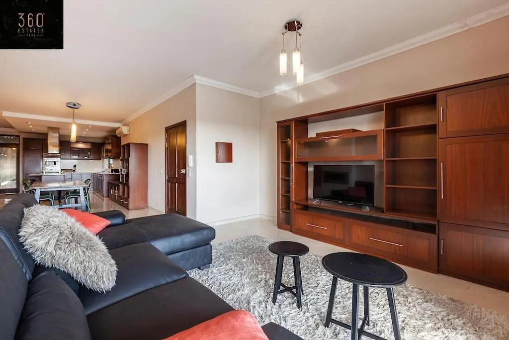 Luxury Apt With Hot Tub & Bbq With Valletta Views By 360 Estates Sliema Malta