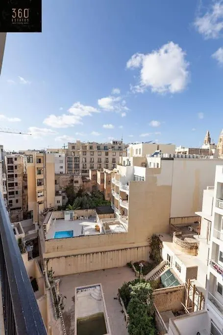 Apartment Luxury Apt With Hot Tub & Bbq With Valletta Views By 360 Estates Sliema Malta